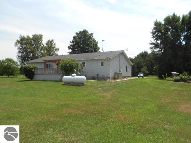 3600 W Washington Rd, Ithaca, MI 48847 photo 2