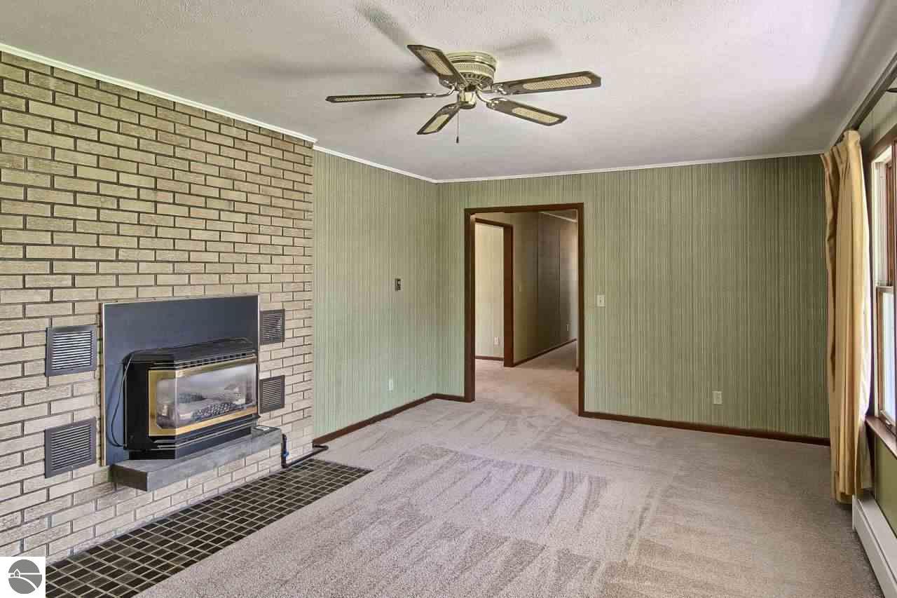3954 E Shore Dr, Grawn, MI 49637 photo 7