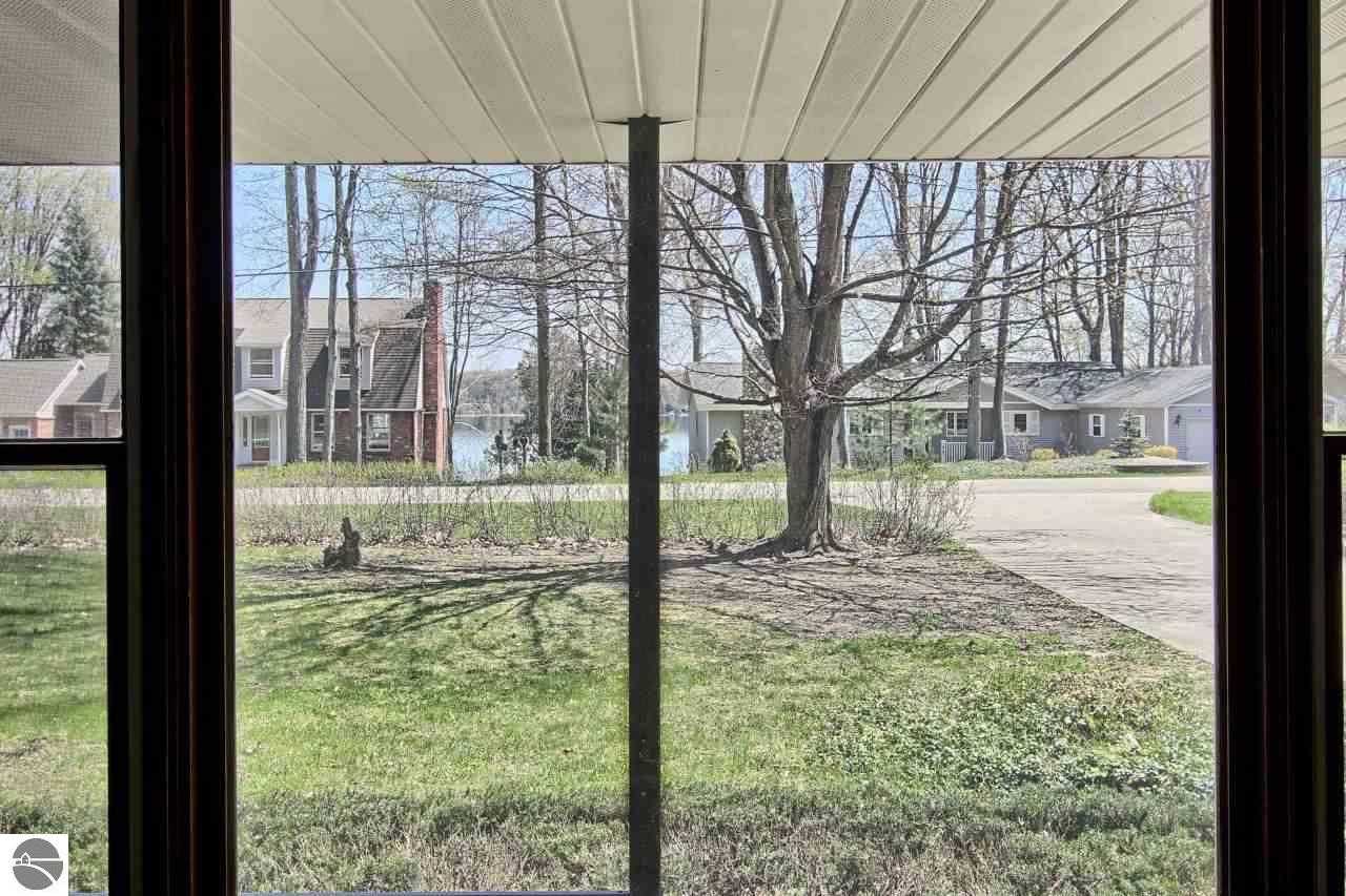 3954 E Shore Dr, Grawn, MI 49637 photo 11