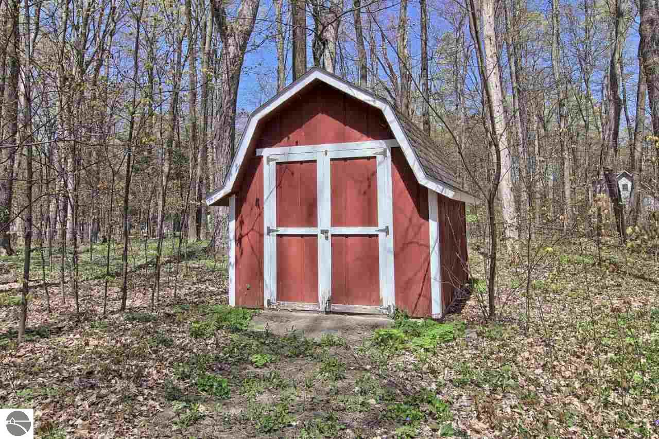 3954 E Shore Dr, Grawn, MI 49637 photo 28