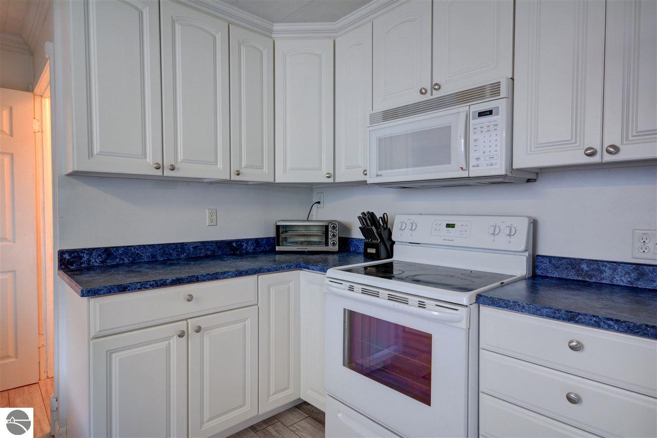 5654 E Lincoln Rd, Cedar, MI 49621 photo 9