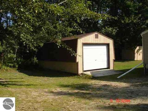 4197 Anne St, Au Gres, MI 48703 photo 2
