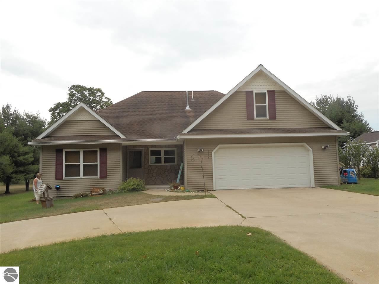 3335 Juniper, Farwell, MI 48622 photo 1