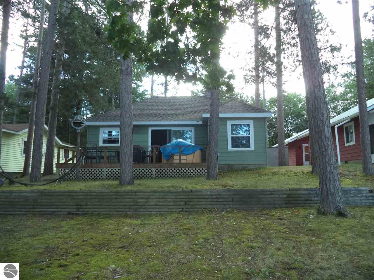 3169 Alcott Dr, Lupton, MI 48635 photo 1