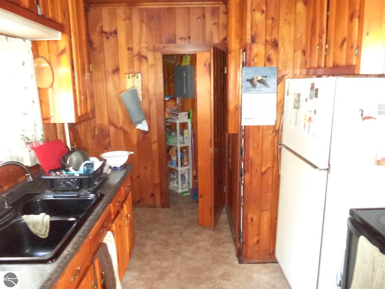 3169 Alcott Dr, Lupton, MI 48635 photo 10