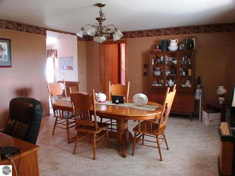 1684 N Bagley Rd, Ithaca, MI 48847 photo 23