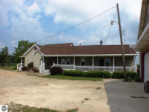 1684 N Bagley Rd, Ithaca, MI 48847 photo 40