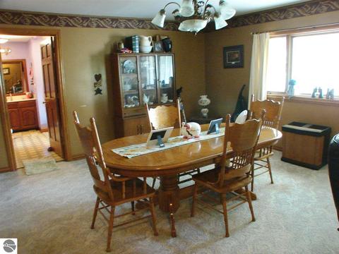1684 N Bagley Rd, Ithaca, MI 48847 photo 22
