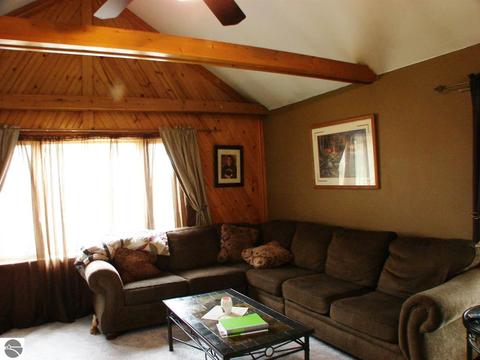 1684 N Bagley Rd, Ithaca, MI 48847 photo 18