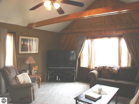 1684 N Bagley Rd, Ithaca, MI 48847 photo 17