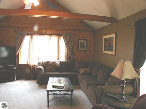 1684 N Bagley Rd, Ithaca, MI 48847 photo 16
