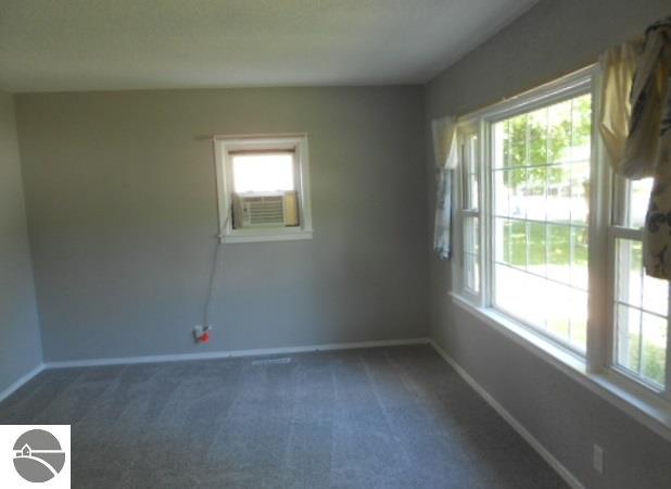 307 N Second St, Shepherd, MI 48883 photo 18