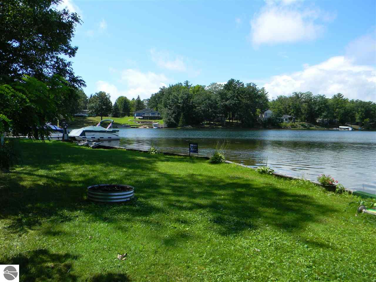 2657 Birch Point Dr, Lupton, MI 48635 photo 10