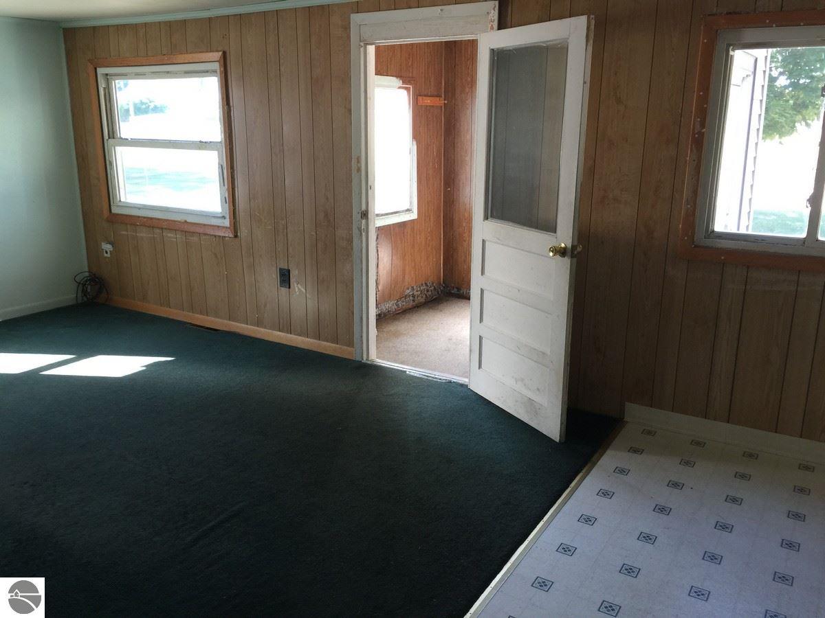 240 E Carpenter St, Charlevoix, MI 49720 photo 10