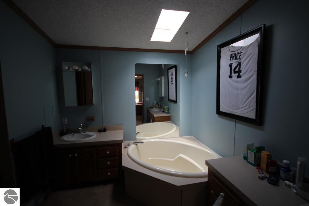 5945 E Baseline Rd, Mount Pleasant, MI 48858 photo 18