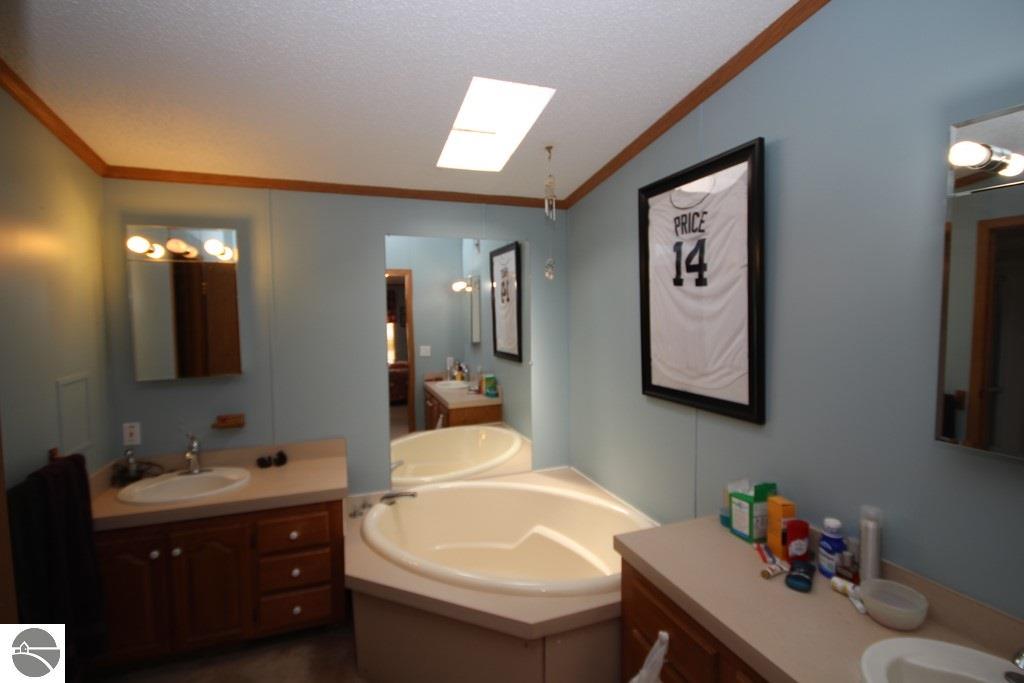 5945 E Baseline Rd, Mount Pleasant, MI 48858 photo 20