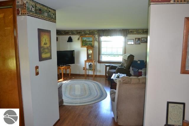 481 E Fillmore Rd, Ithaca, MI 48847 photo 10