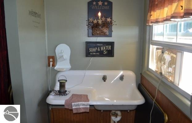 481 E Fillmore Rd, Ithaca, MI 48847 photo 19