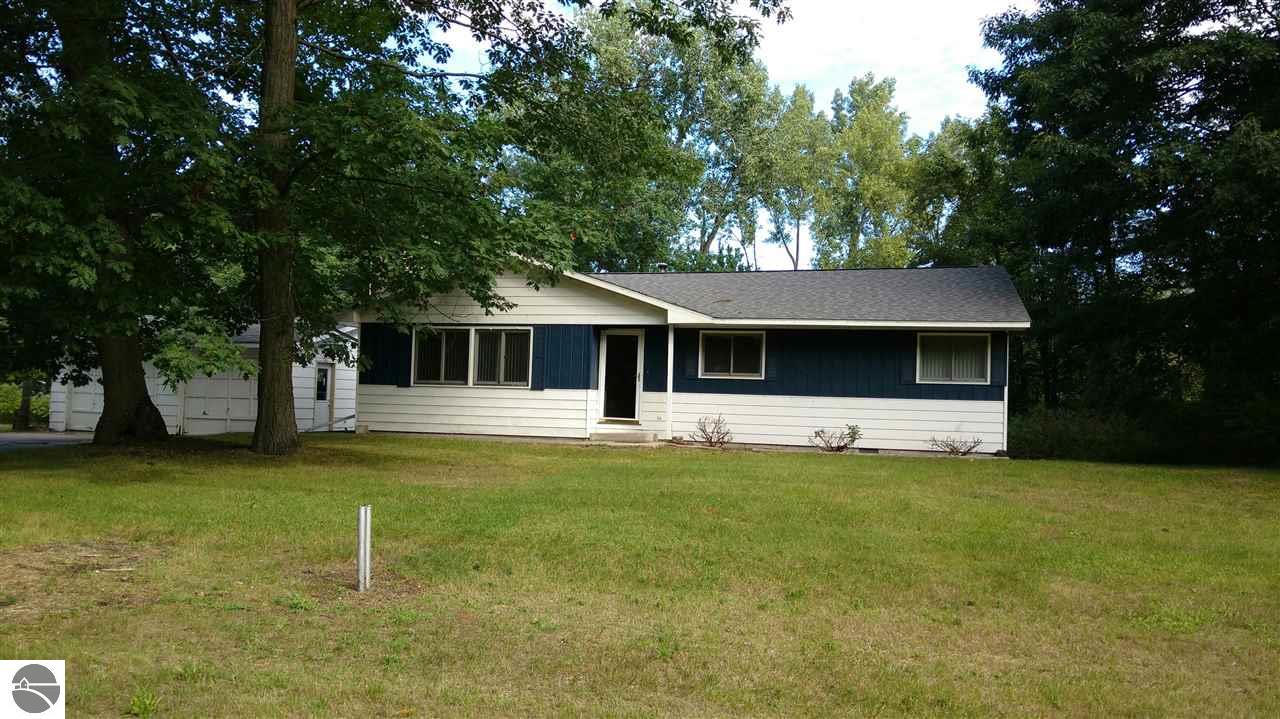 4021 E Michigan Ave, Au Gres, MI 48703 photo 1