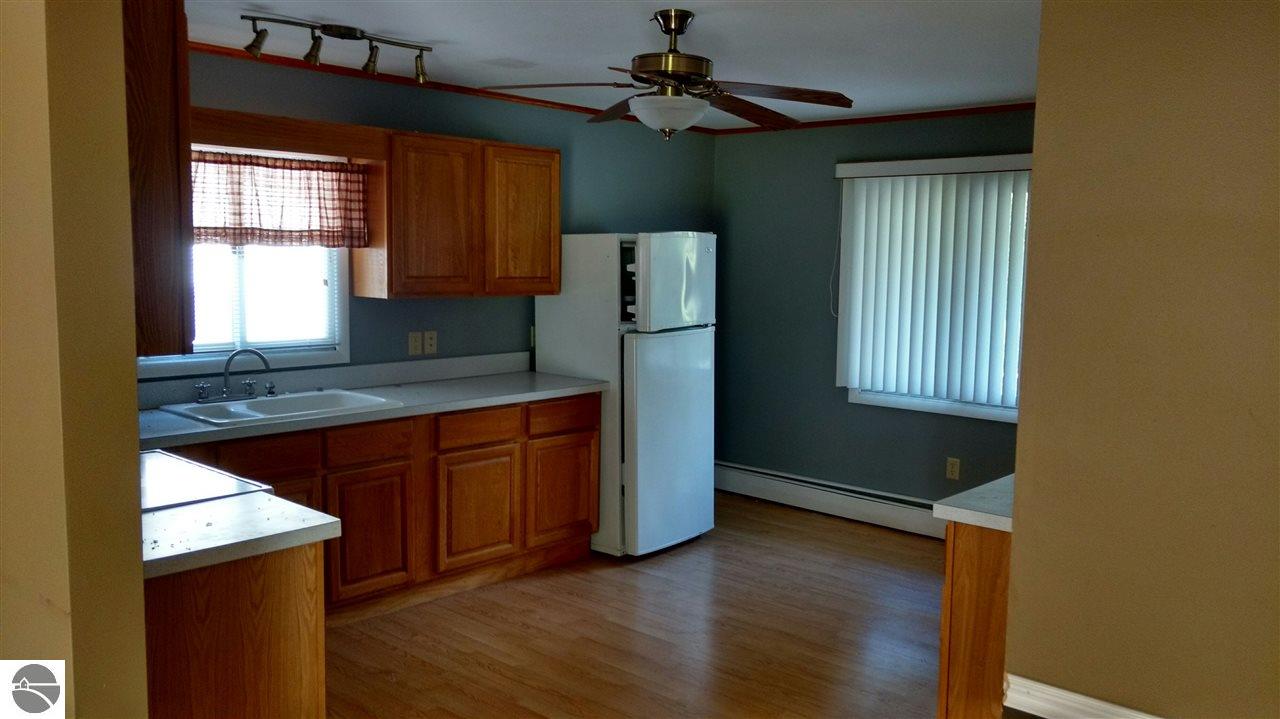 4021 E Michigan Ave, Au Gres, MI 48703 photo 4