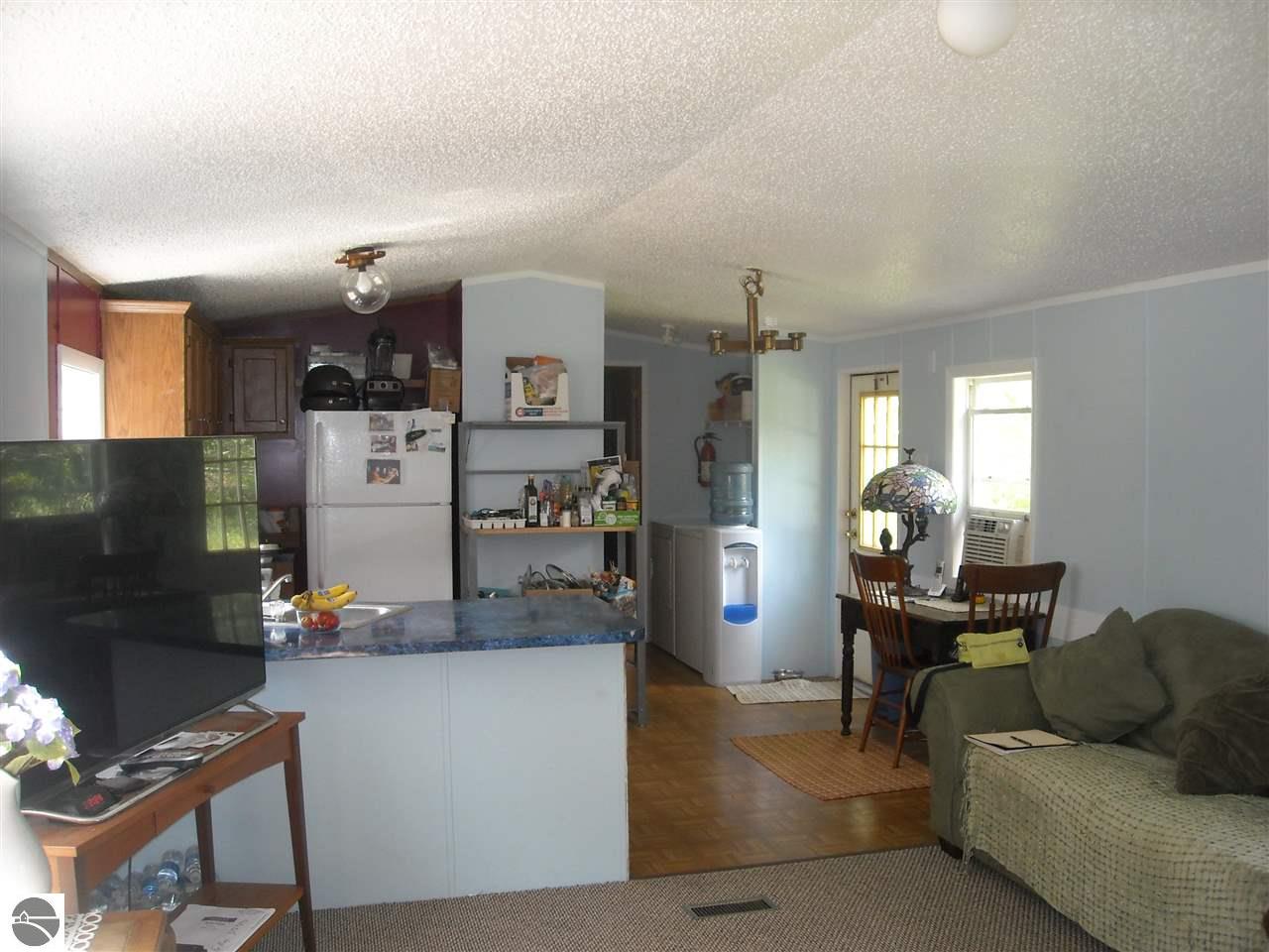 19282 Read Rd, Copemish, MI 49625 photo 6