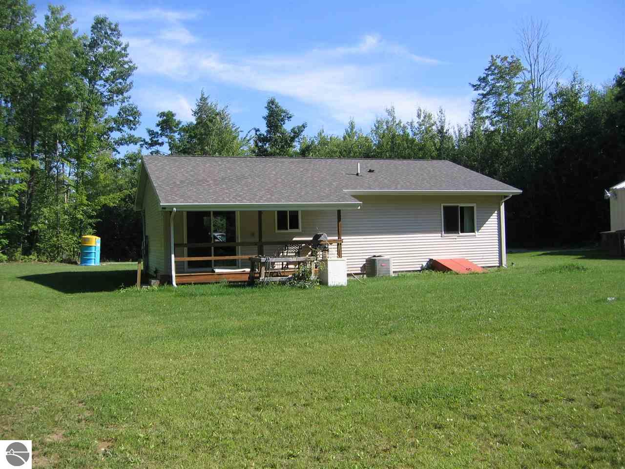 383 W Lagrant Rd, Twining, MI 48766 photo 2