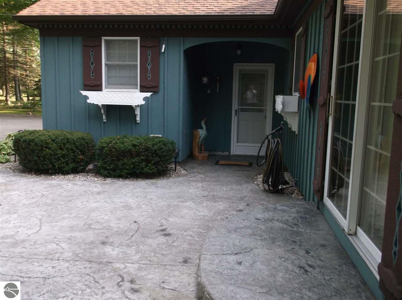 113 S Huron, Au Gres, MI 48703 photo 25