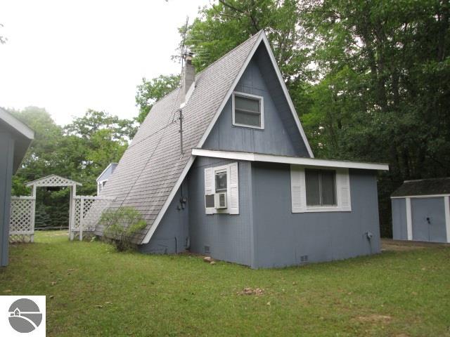 3580 Lake Shore Dr, Lupton, MI 48635 photo 2