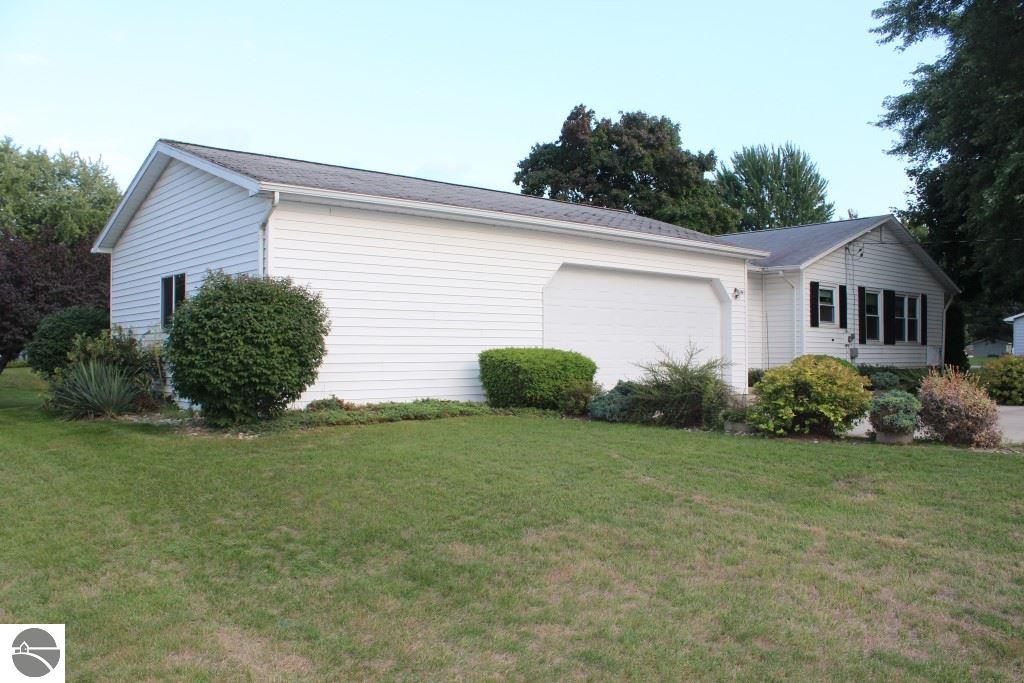 155 E Central, Shepherd, MI 48883 photo 32