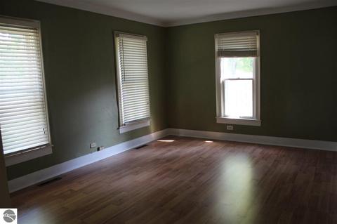 308 E Andre Ave, Mount Pleasant, MI 48858 photo 11