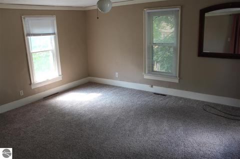 308 E Andre Ave, Mount Pleasant, MI 48858 photo 18