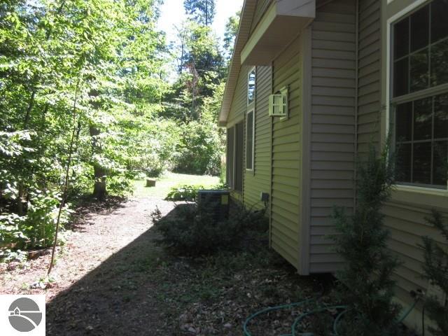 2314 E Red Oak Ct, Cedar, MI 49621 photo 28