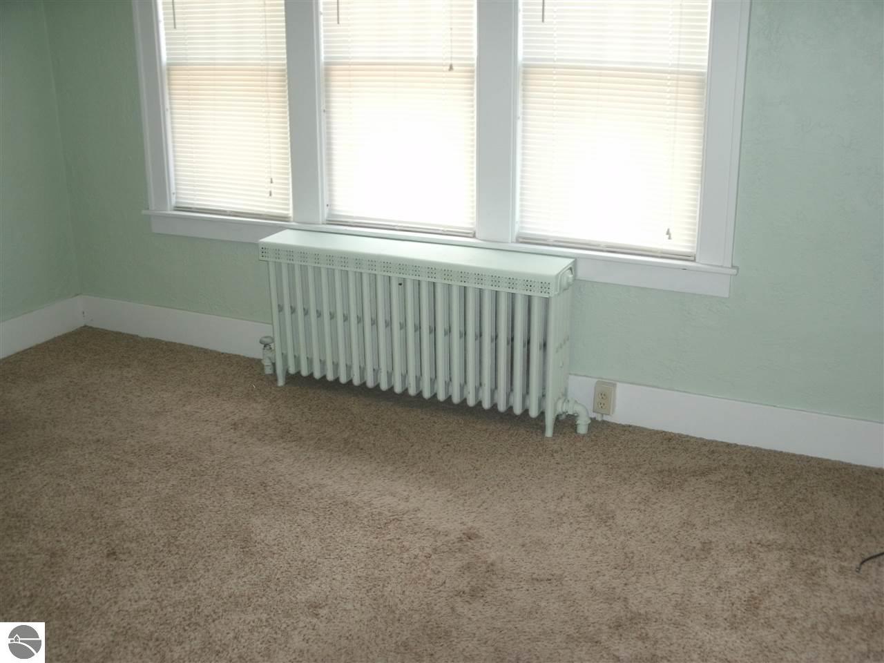 110 E Seventh St, Clare, MI 48617 photo 14