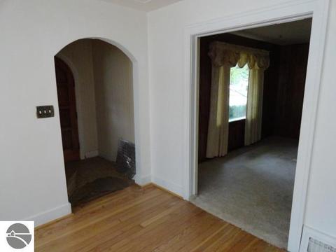 602 Jackson St, Clare, MI 48617 photo 18
