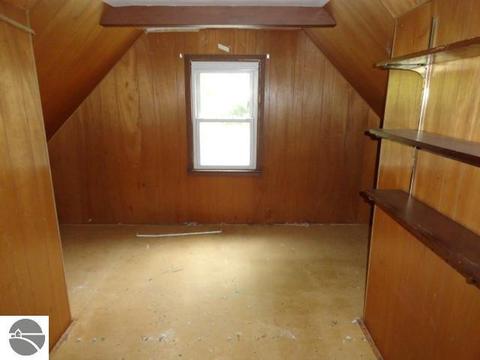 602 Jackson St, Clare, MI 48617 photo 26