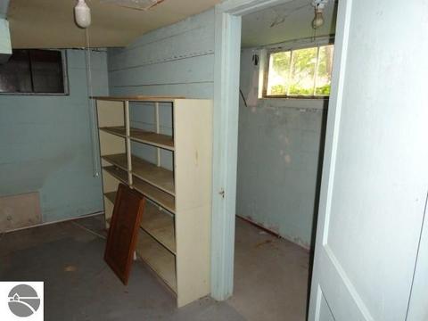 602 Jackson St, Clare, MI 48617 photo 34