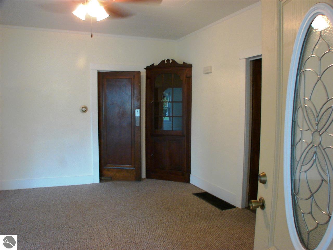 236 S Saint Johns St, Ithaca, MI 48847 photo 16