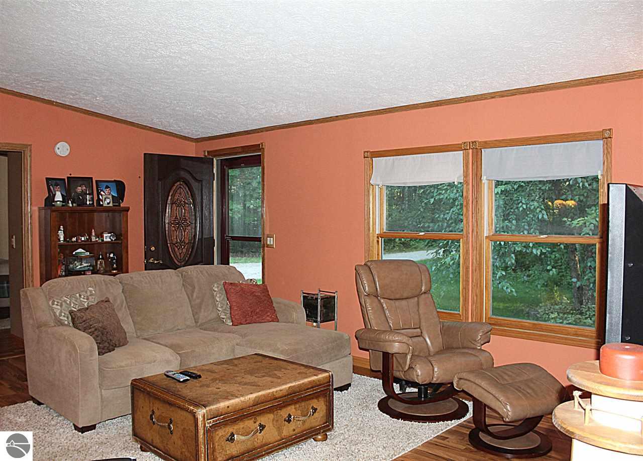 11400 Emerald Frst, Interlochen, MI 49643 photo 12