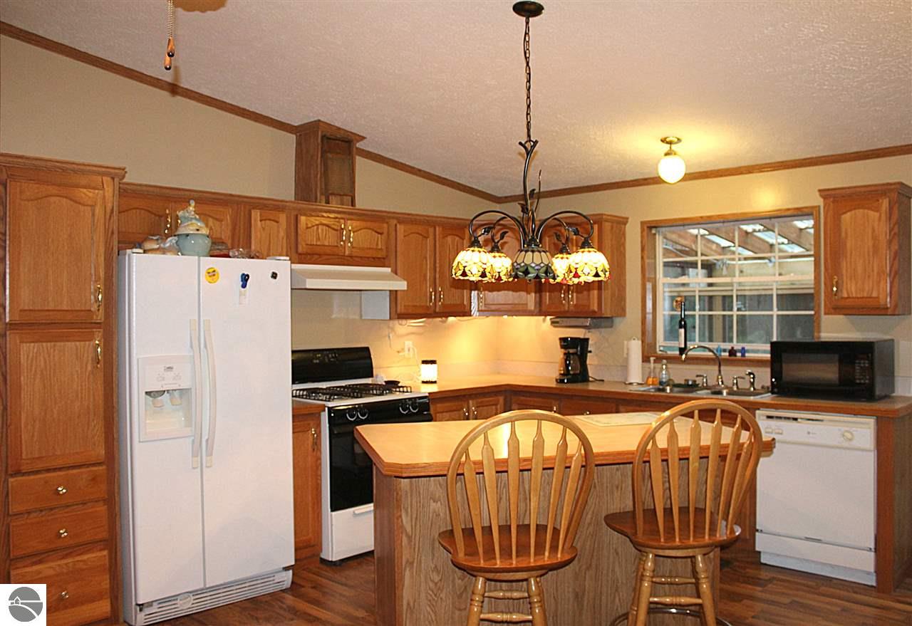 11400 Emerald Frst, Interlochen, MI 49643 photo 9