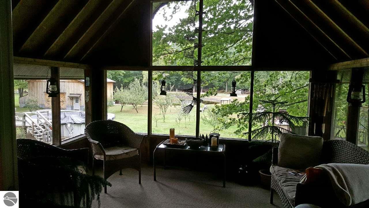 1077 S Dickenson Rd, Shepherd, MI 48883 photo 84