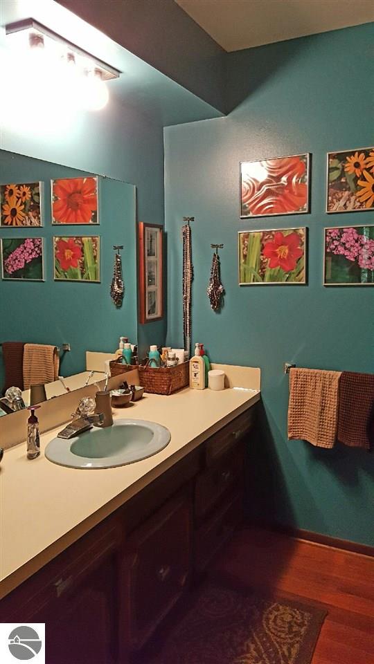 1077 S Dickenson Rd, Shepherd, MI 48883 photo 89