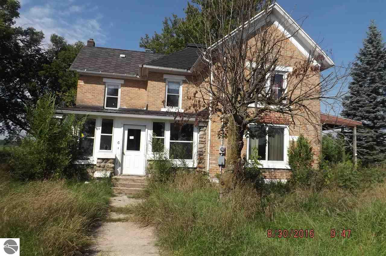 8461 W Maple Ridge Rd, Alger, MI 48610 photo 4