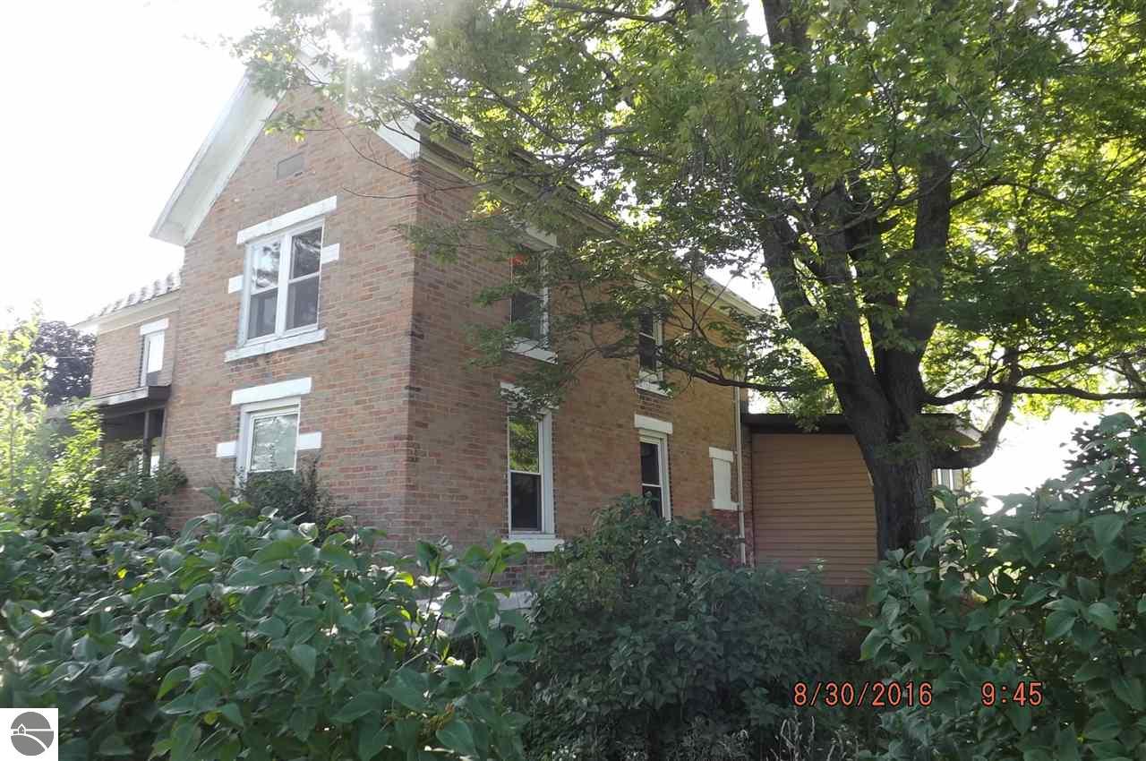 8461 W Maple Ridge Rd, Alger, MI 48610 photo 2
