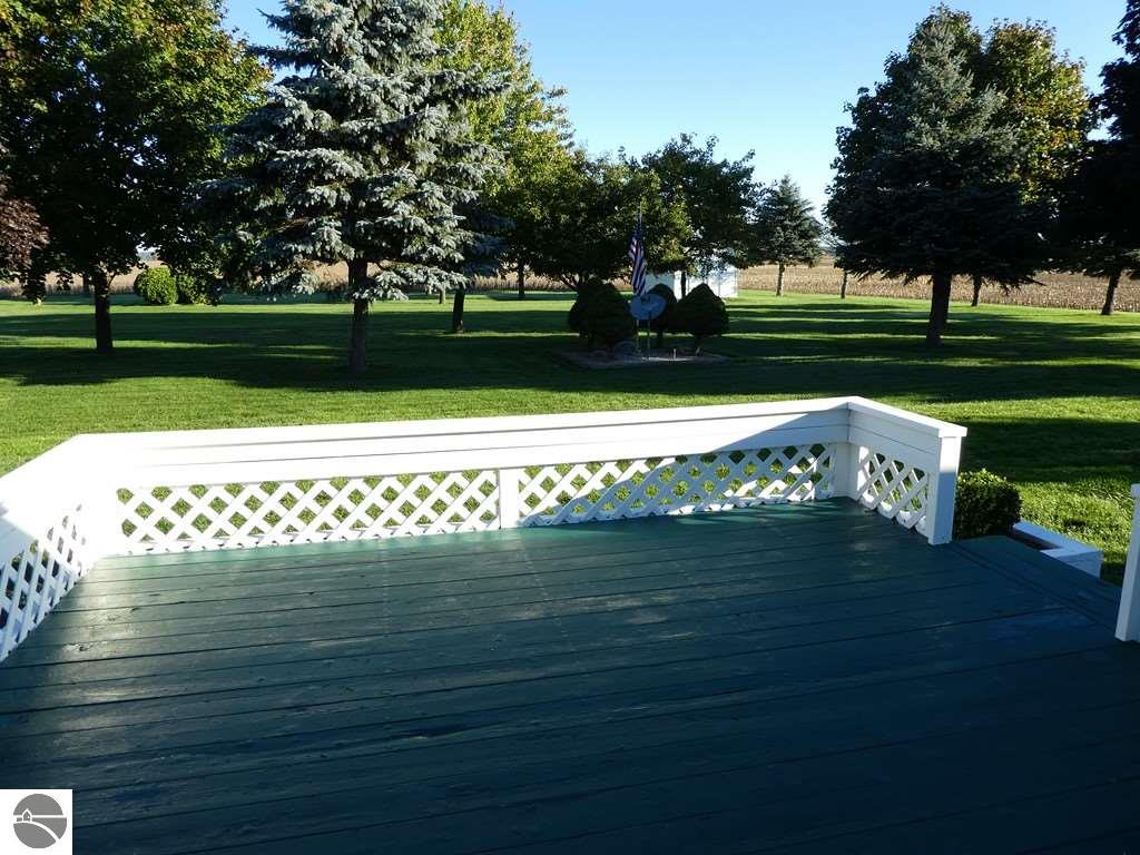11685 E Blanchard Rd, Shepherd, MI 48883 photo 9