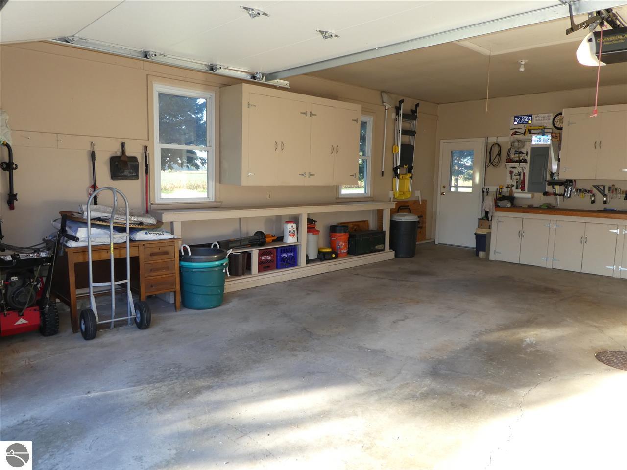 11685 E Blanchard Rd, Shepherd, MI 48883 photo 10