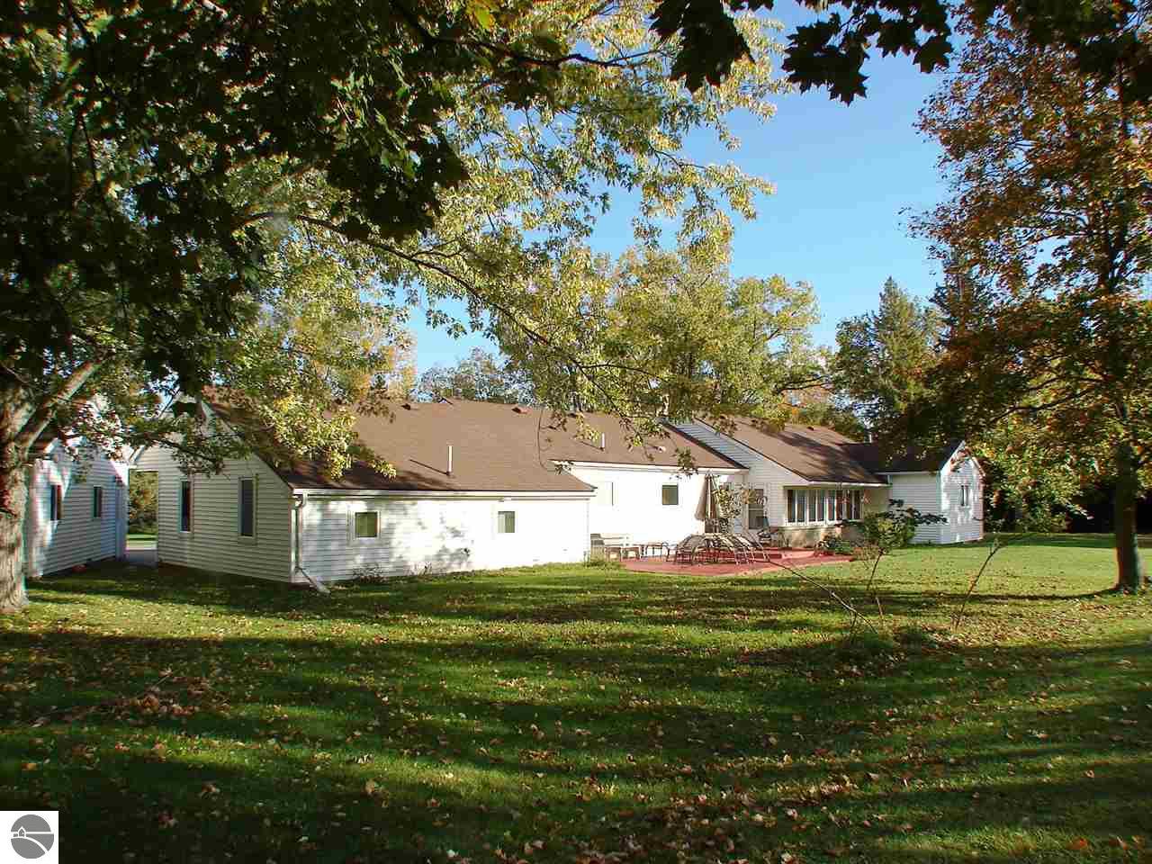 613 N Pine River St, Ithaca, MI 48847 photo 16