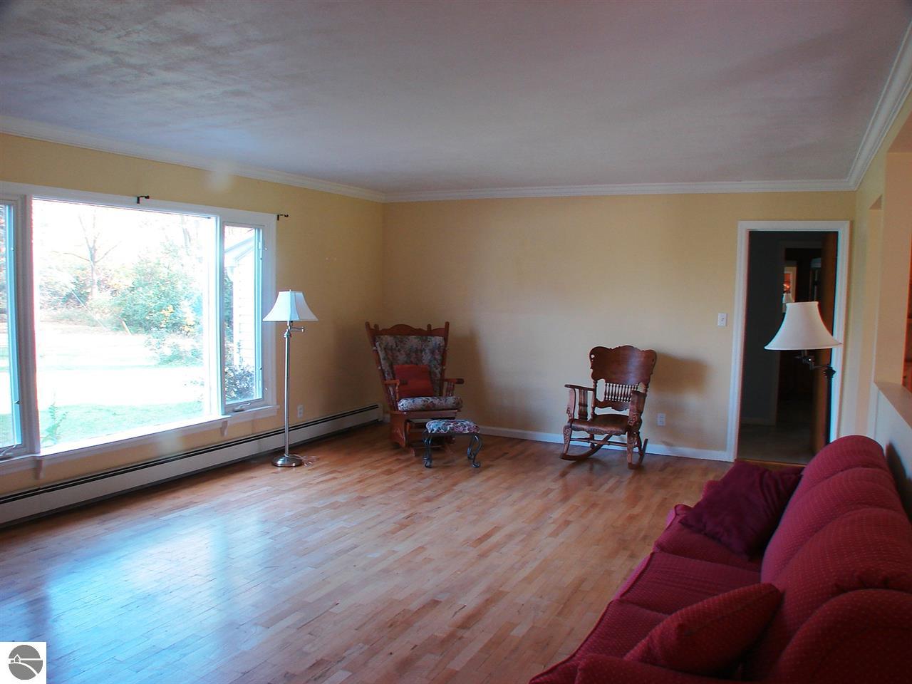 613 N Pine River St, Ithaca, MI 48847 photo 31