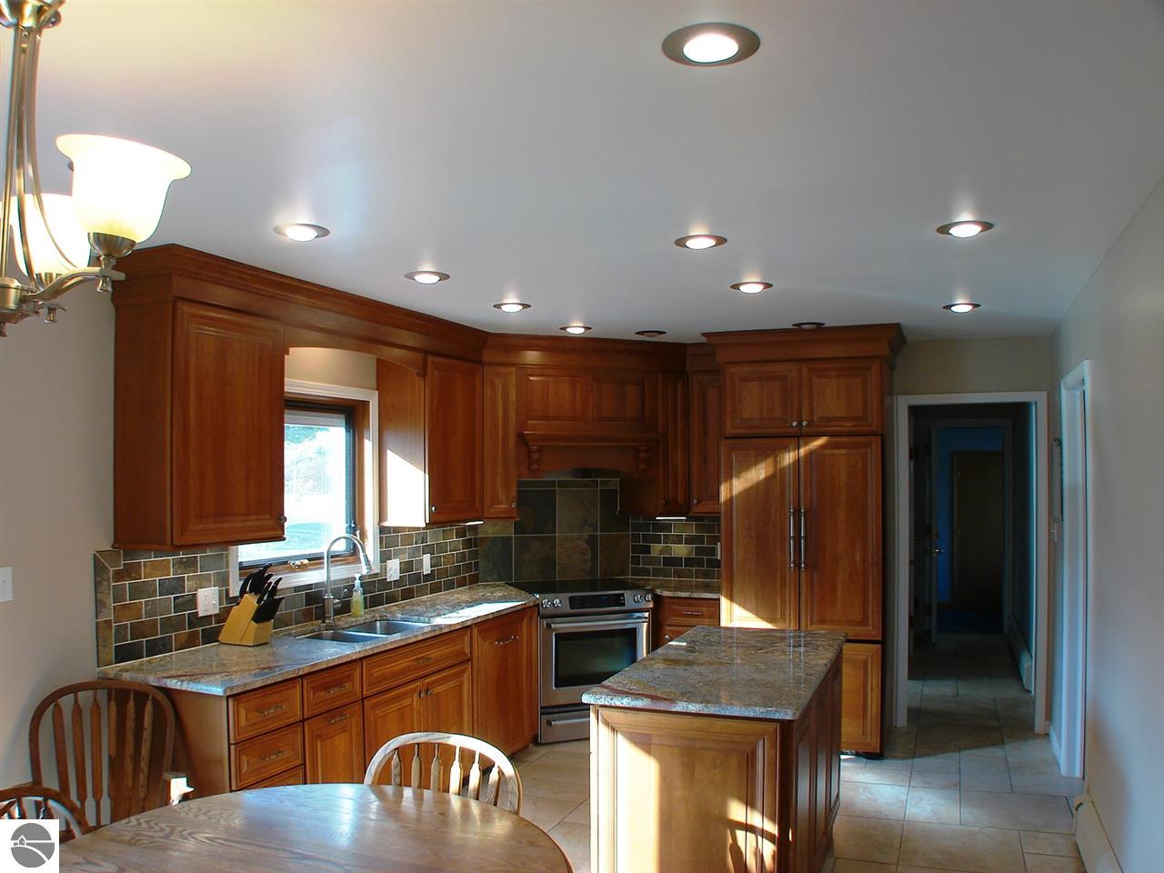 613 N Pine River St, Ithaca, MI 48847 photo 20