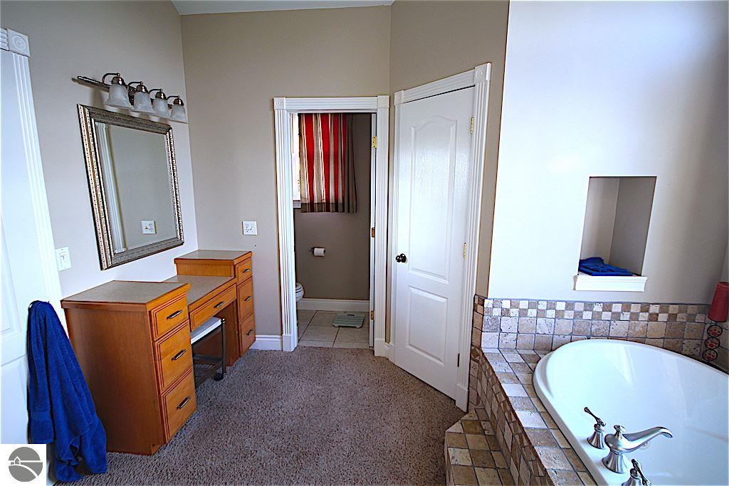 8290 E Millbrook Rd, Shepherd, MI 48883 photo 16