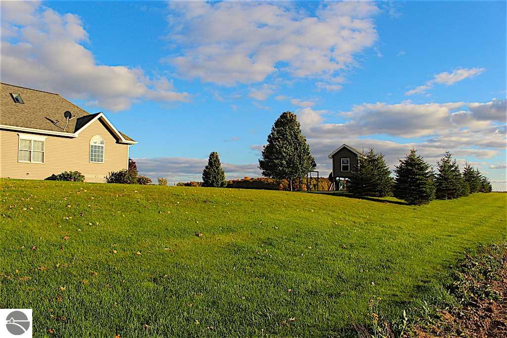 8290 E Millbrook Rd, Shepherd, MI 48883 photo 36